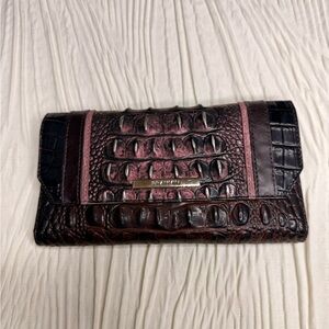 VINTAGE AND RARE Brahmin Croc-Embossed Leather Wallet in Plum Sangrita